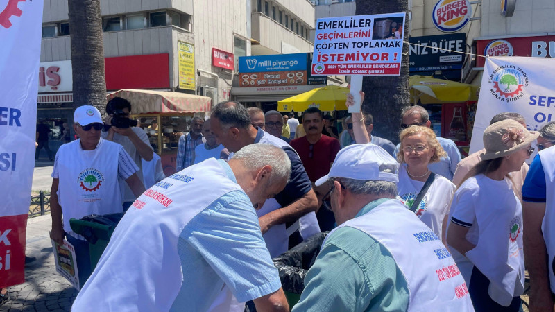 Emekliler Ankara ve zmir'de eylem yapt